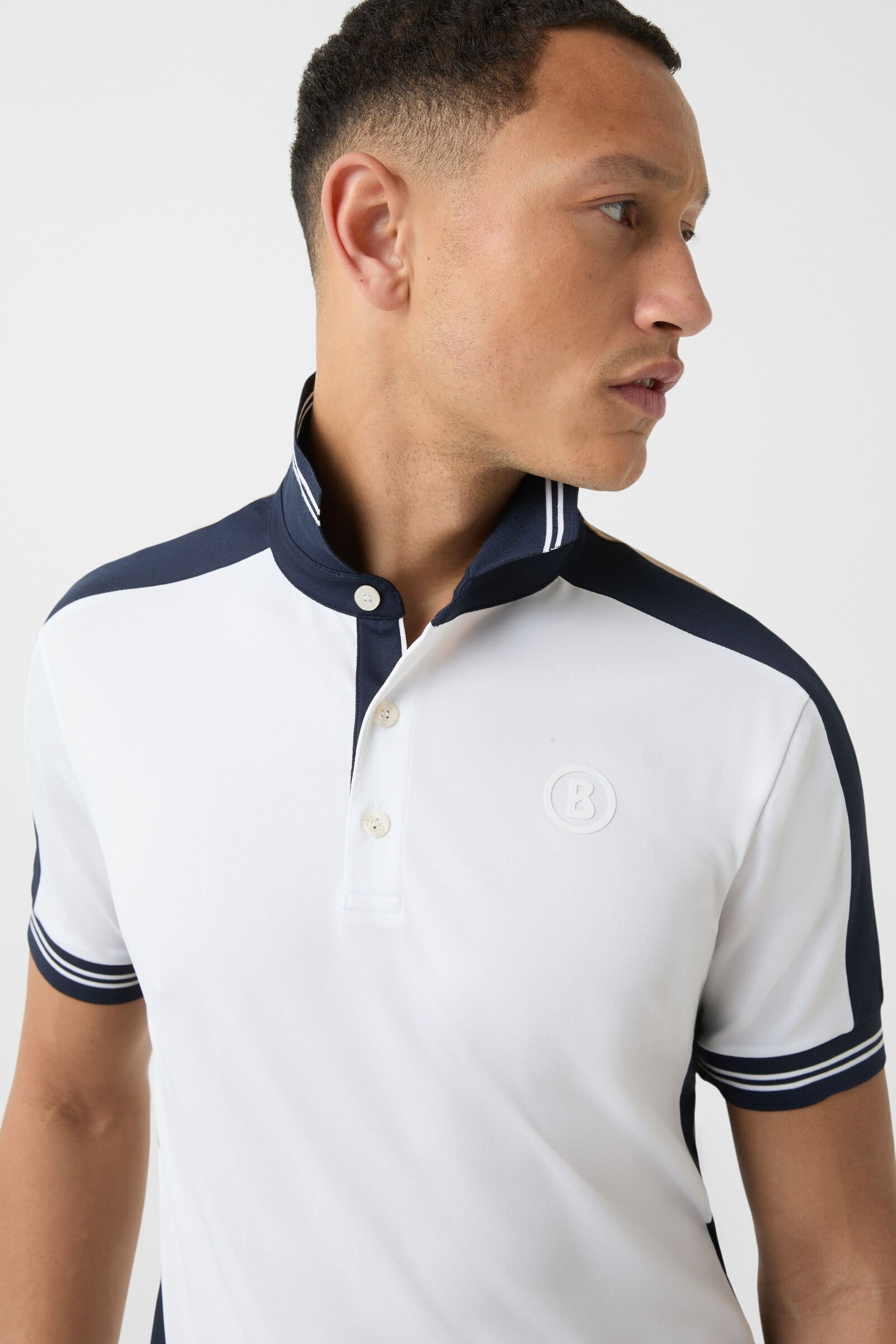 Cornelius functional short-sleeved top in White/navy blue/beige - 5