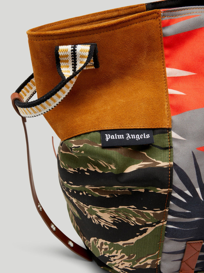 MIXED DECOSTRUCTED SHOPPER 5