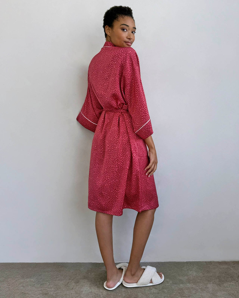 Mini Heart Toss Satin Silk Robe 3