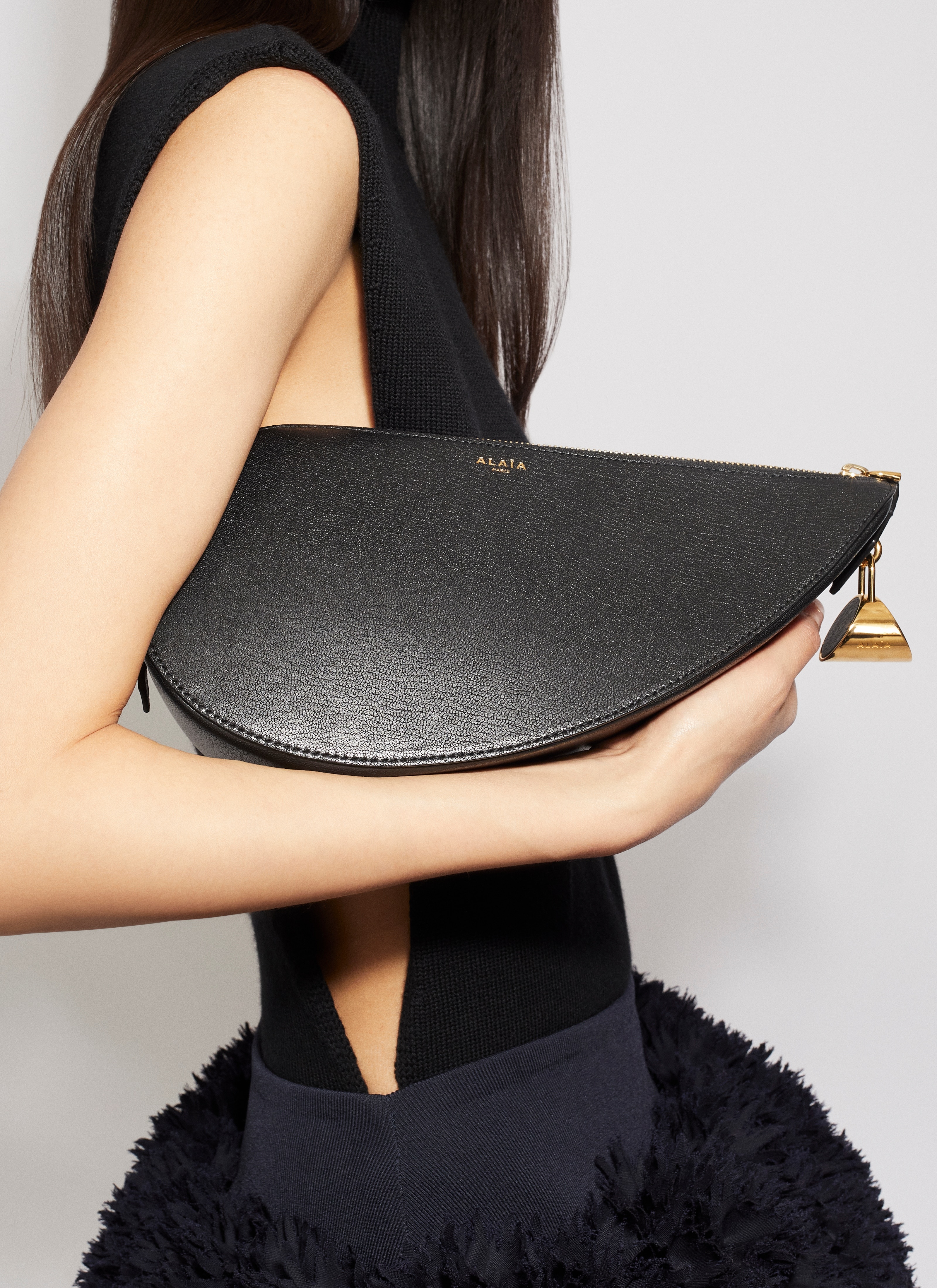 LE DEMI-CŒUR BAG IN LAMBSKIN - 2