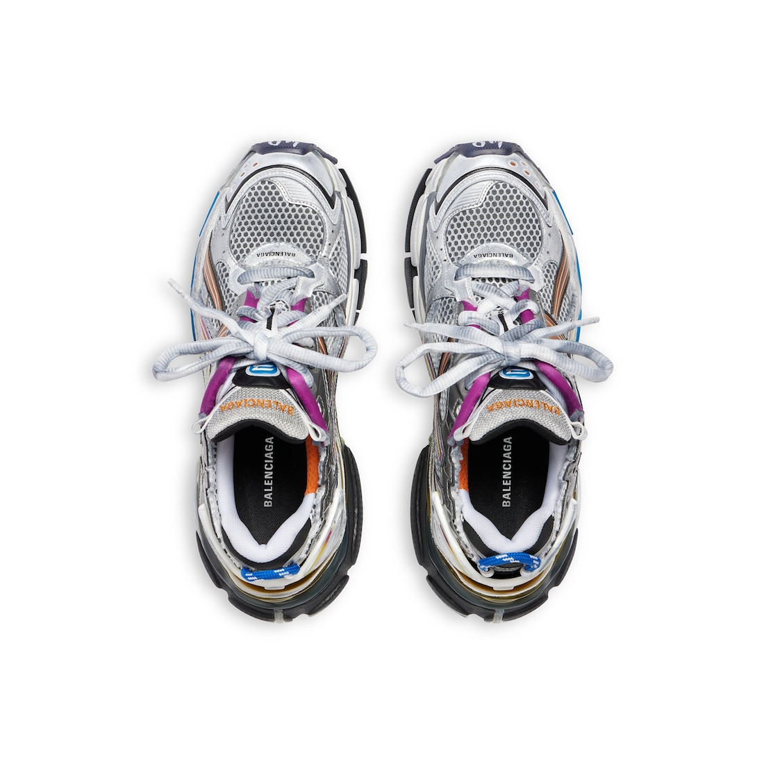 Men's Runner Sneaker in Grey - 6