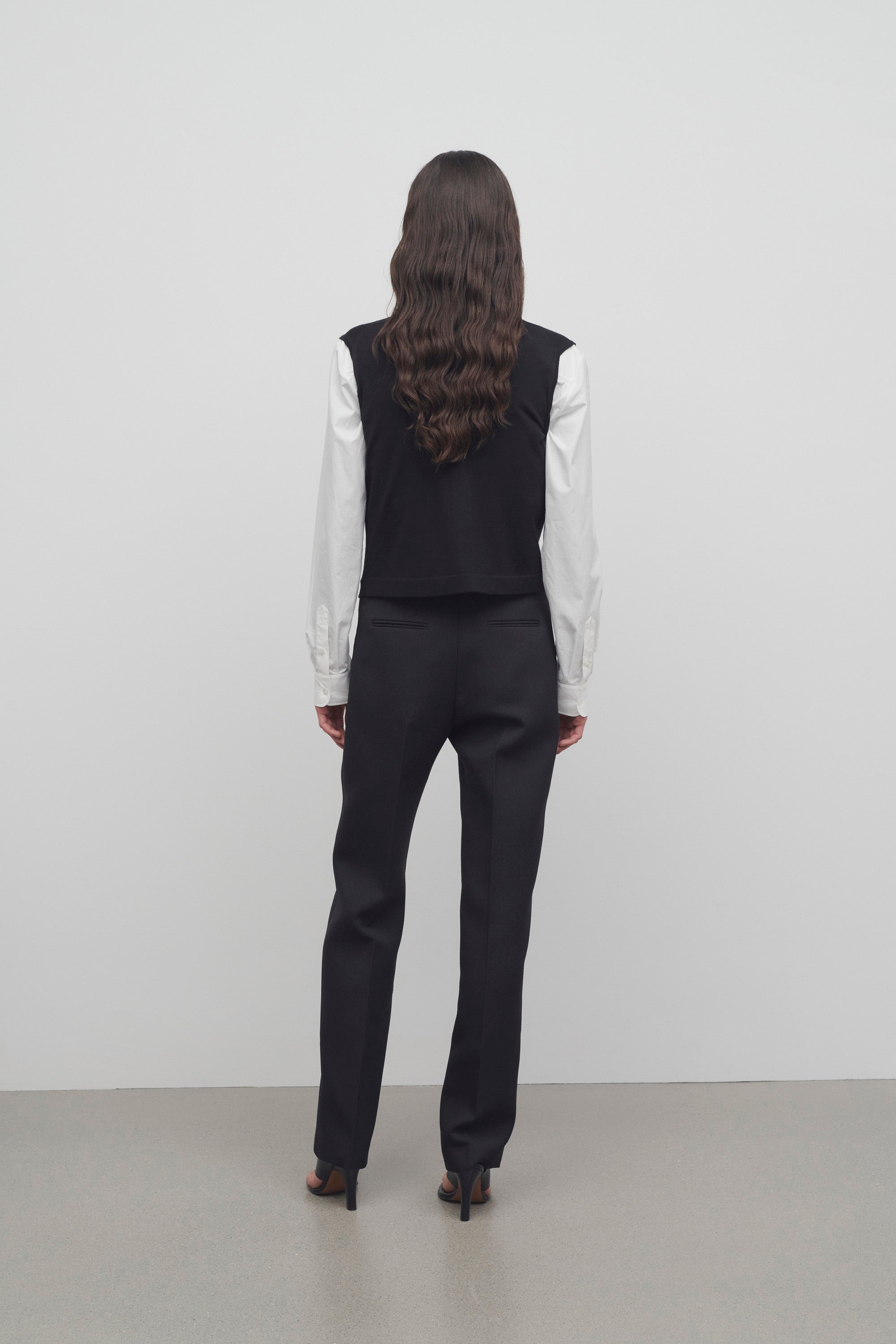 Vesco Pant in Virgin Wool - 5