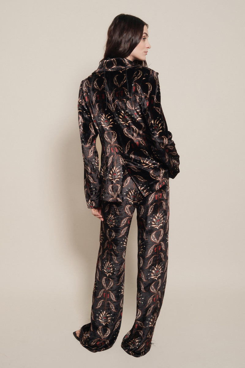 Mountain Valley Jacket 4