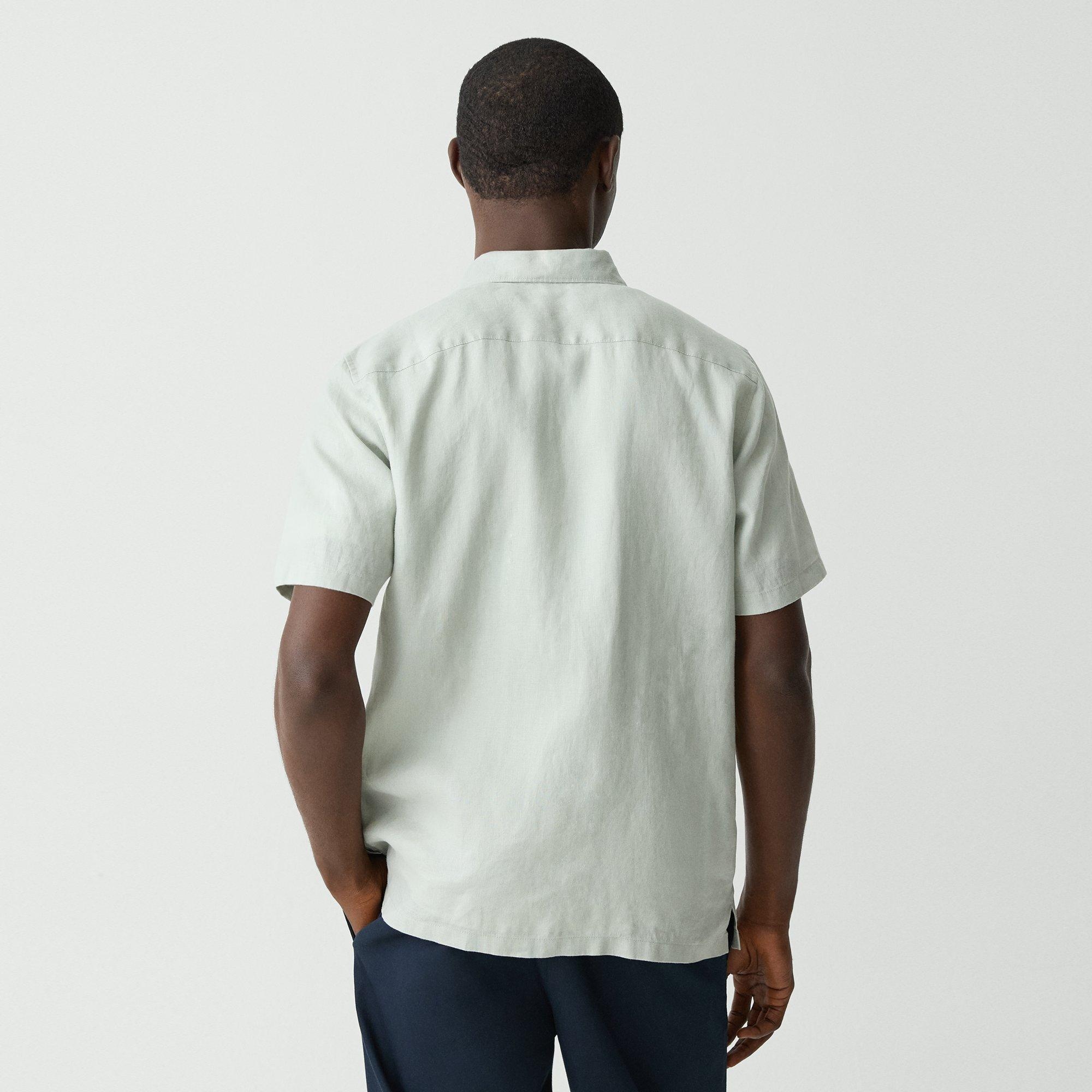 Irving Short-Sleeve Shirt in Relaxed Linen - 4