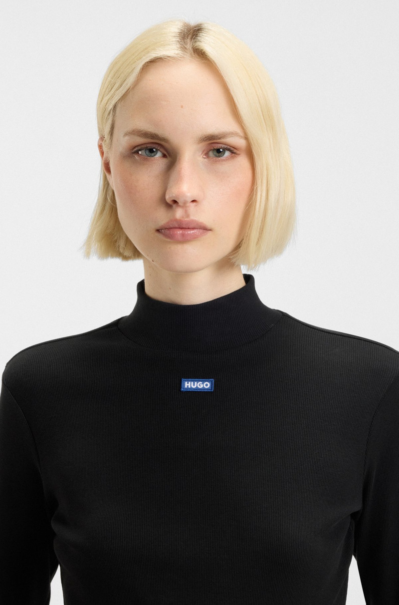 BLUE-LOGO TOP IN STRETCH COTTON 5