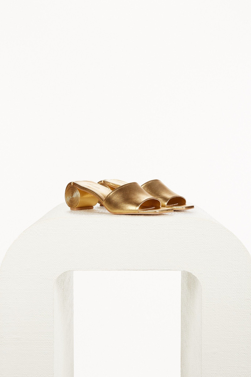 Cult Gaia NEVRA SANDAL outlook