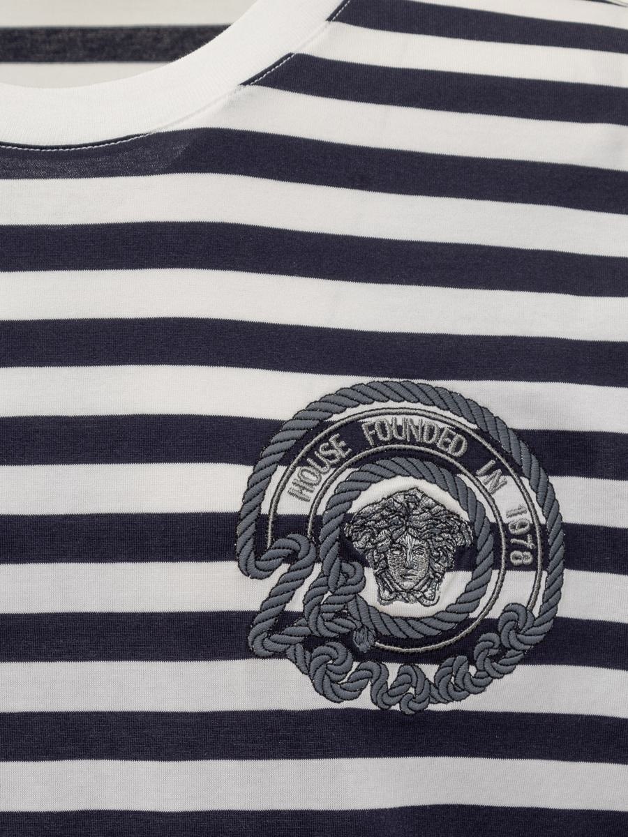 ★送料込み★Versace 10133021A09873 T-SHIRT STRIPED NAUTICAL Versace Nautical Stripe Cotton T-shirt | Blue | FARFETCH