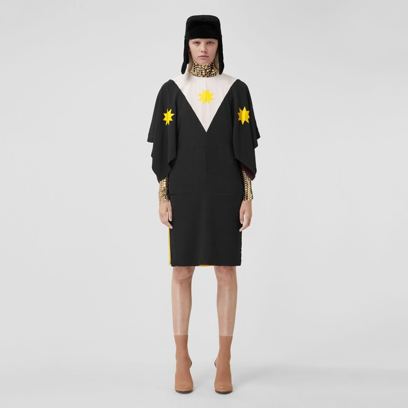 Burberry Cape Sleeve Geometric Print Silk Crepe de Chine Dress outlook