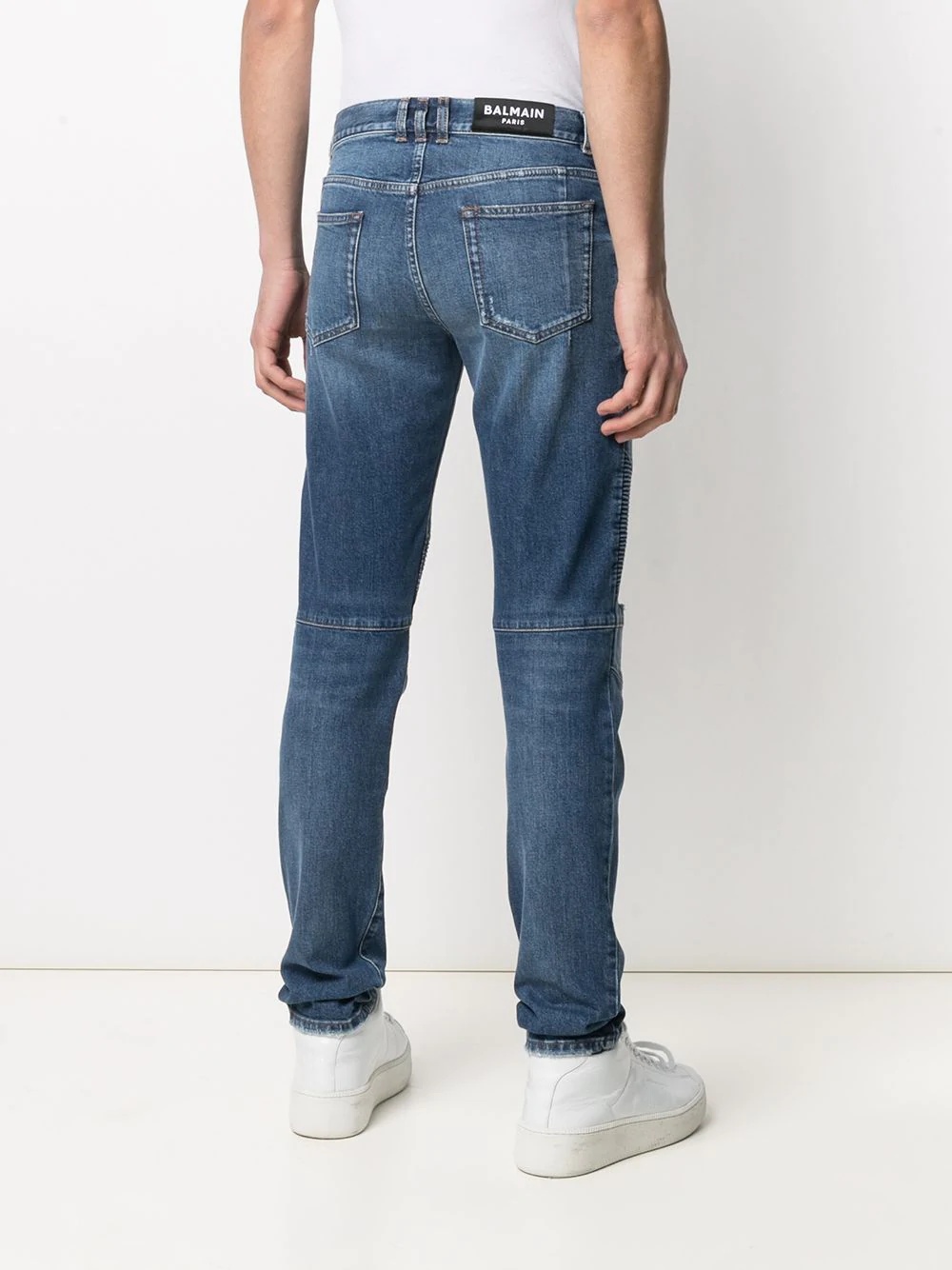 mid-wash ribbed tapered jeans - 4