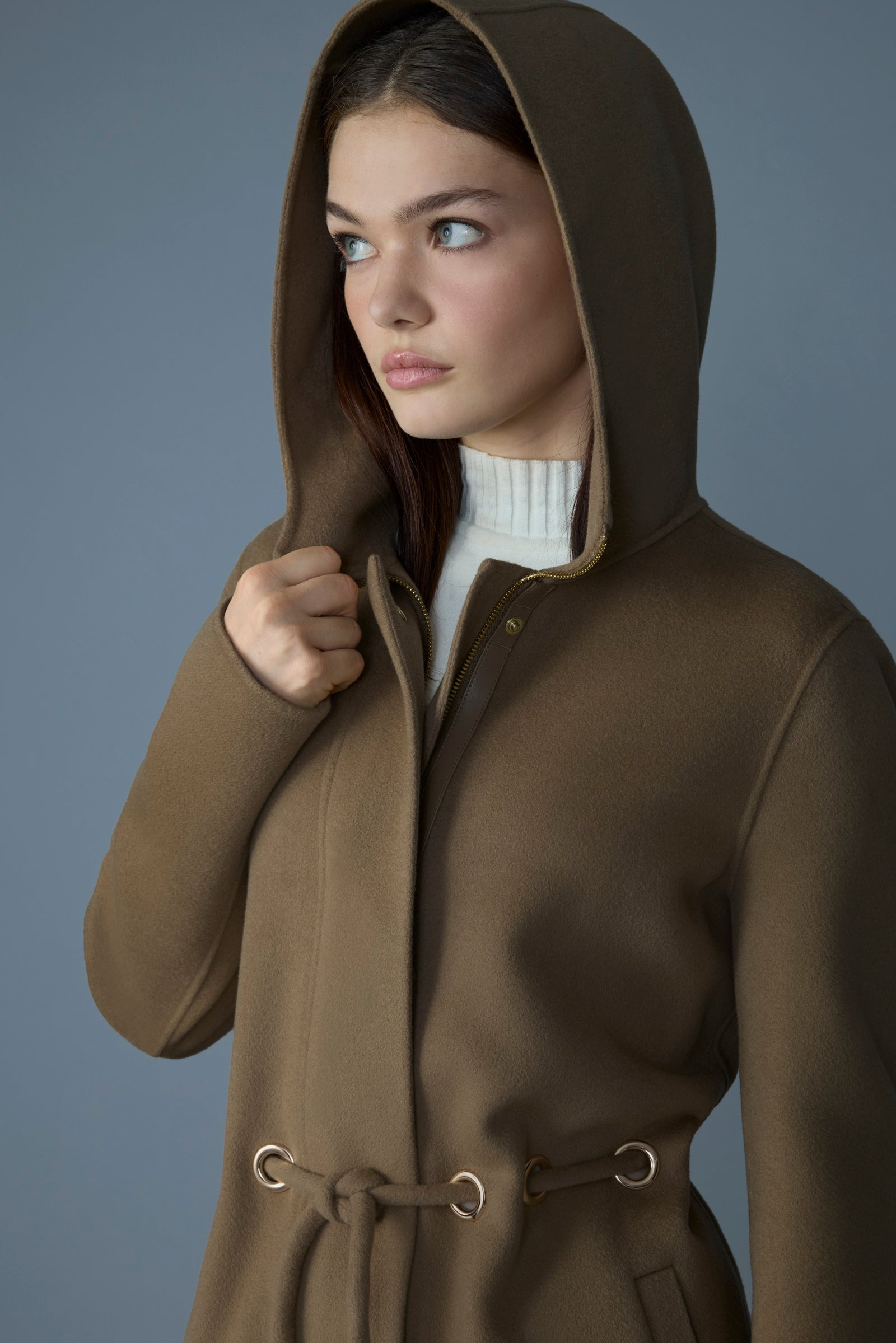 BLITHE Handmade Wool Coat - 5