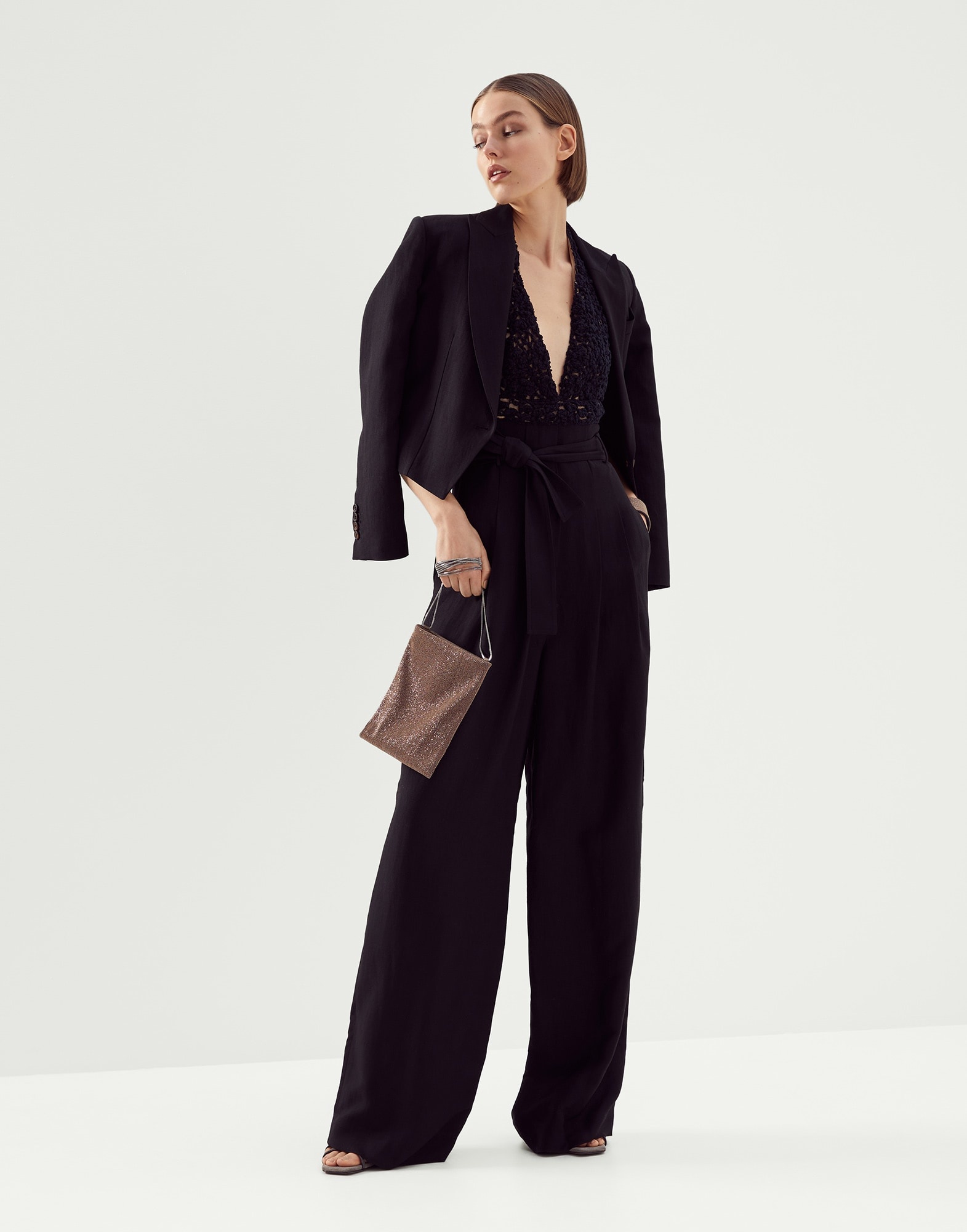 Viscose and linen fluid twill jumpsuit with handmade crochet top - 5