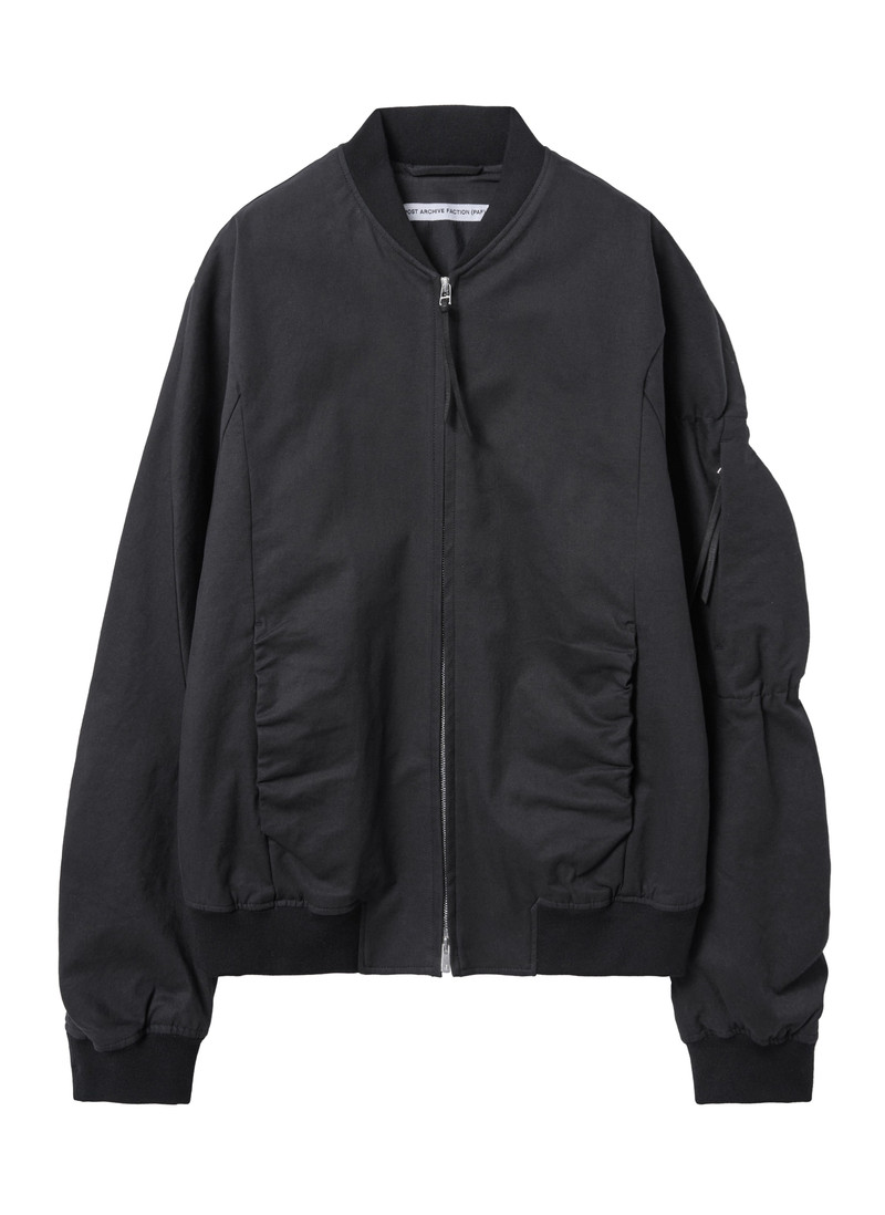 Shirring Bomber (2025) 1