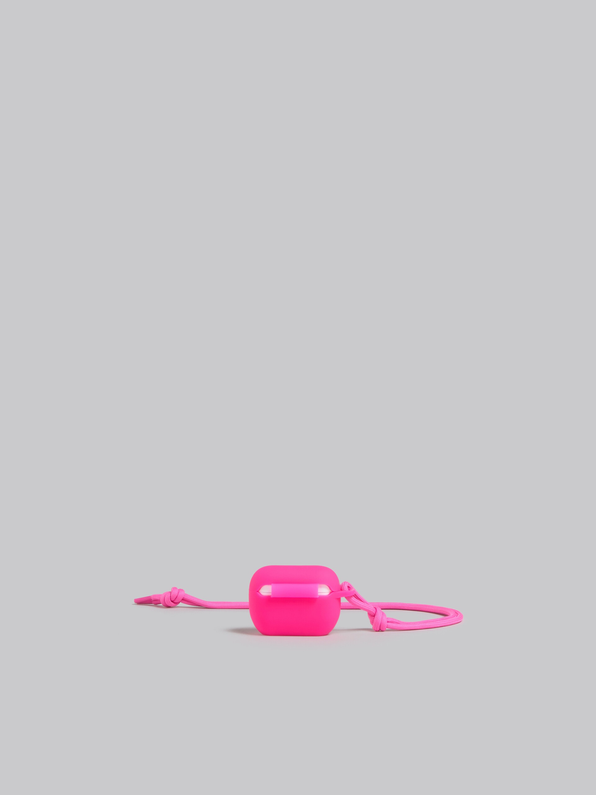 FUCHSIA GUMMY AIRPODS CASE - 2