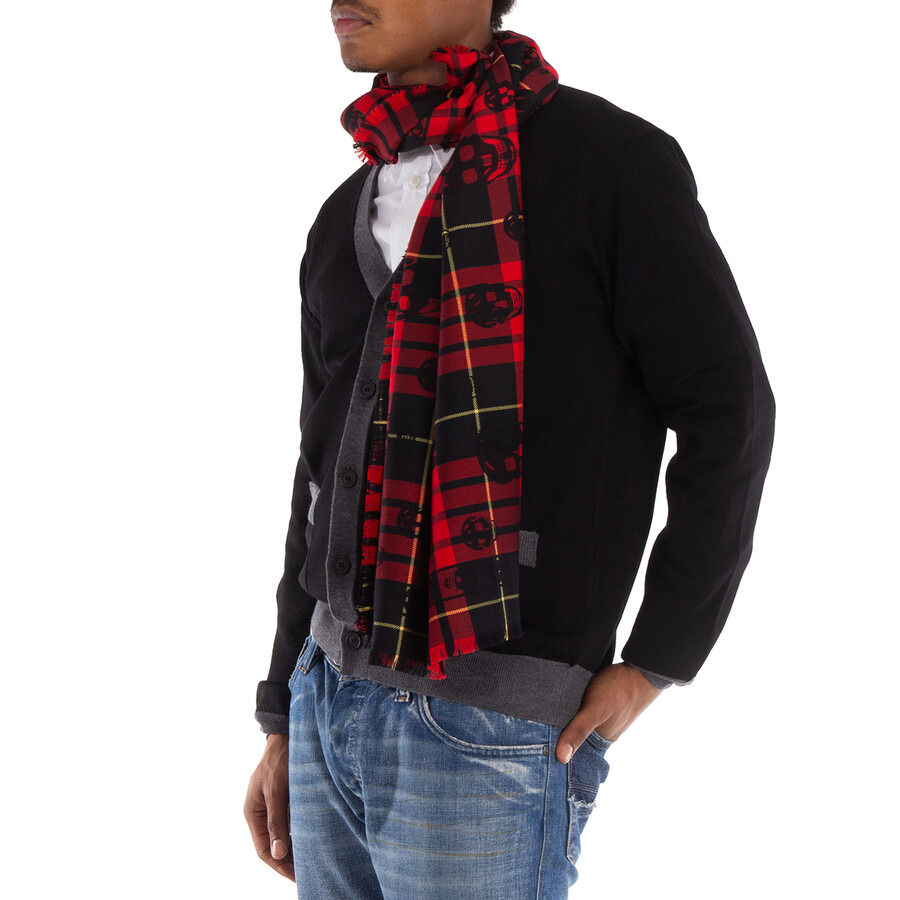 Alexander McQueen Men's Red/Black Skull Tartan Wool Scarf - 3