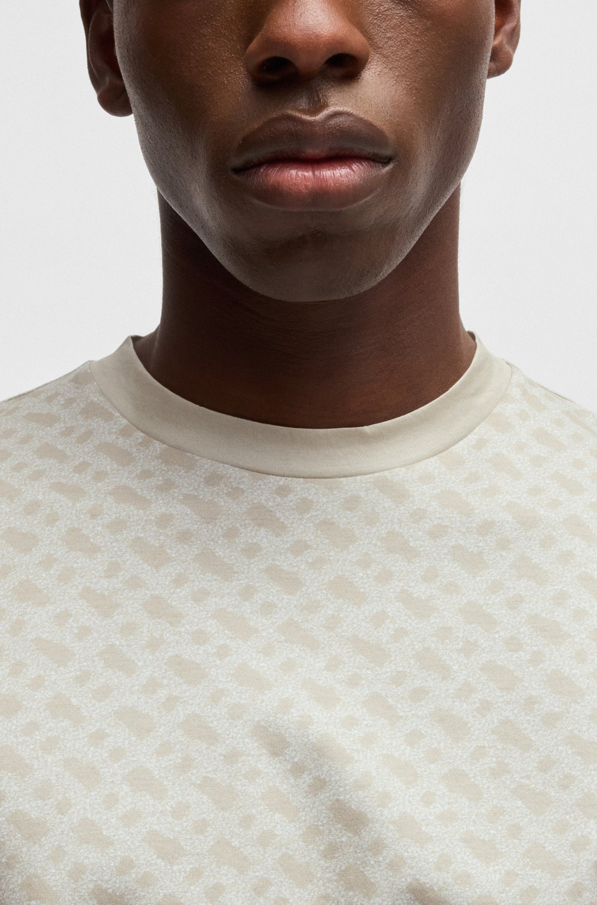 COTTON T-SHIRT WITH ALL-OVER PRINTED MONOGRAMS - 4