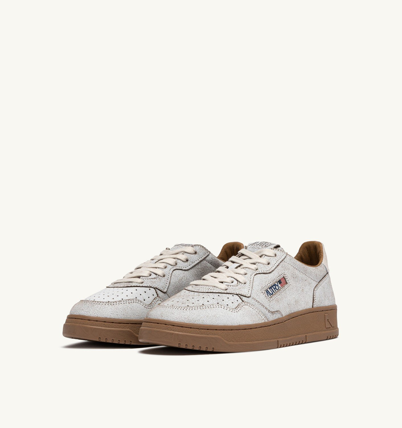 MEDALIST LOW SNEAKERS IN WHITE AND TOBACCO BROWN SCRAPED EFFECT SUEDE - 3