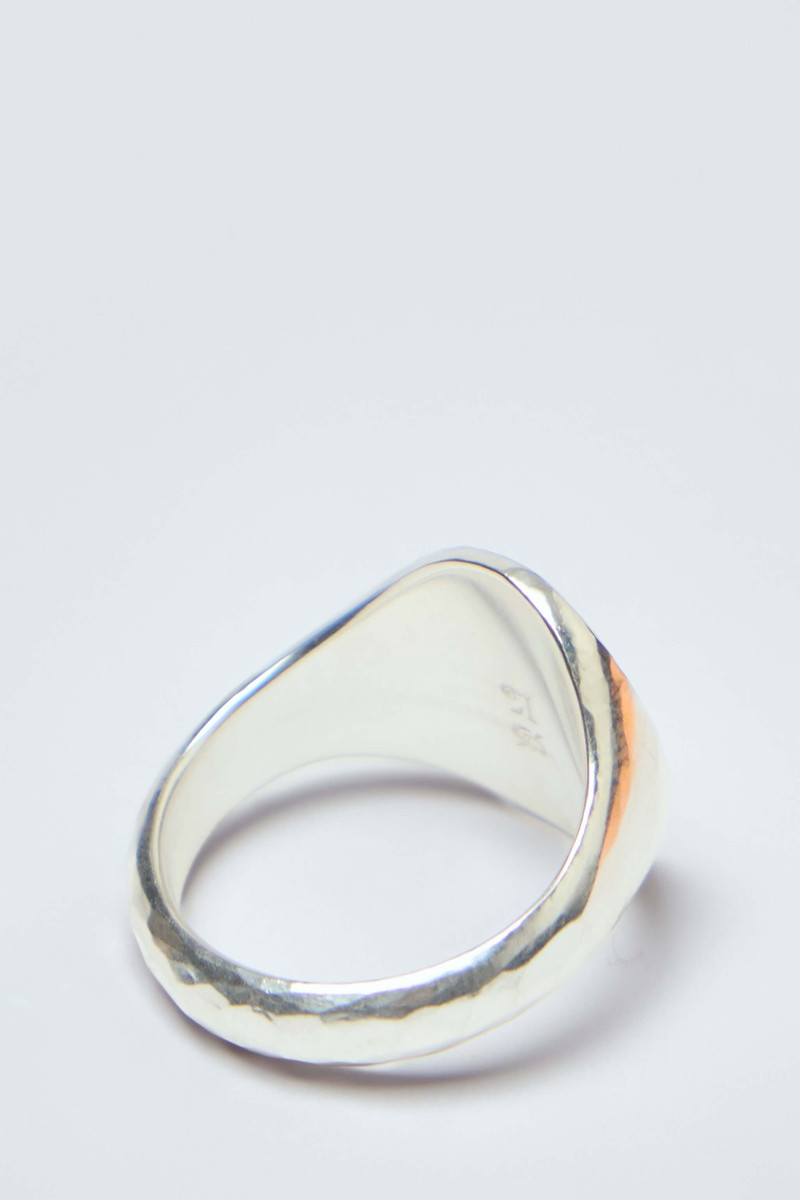 Werkstatt München Signet Ring Oval Hammered outlook