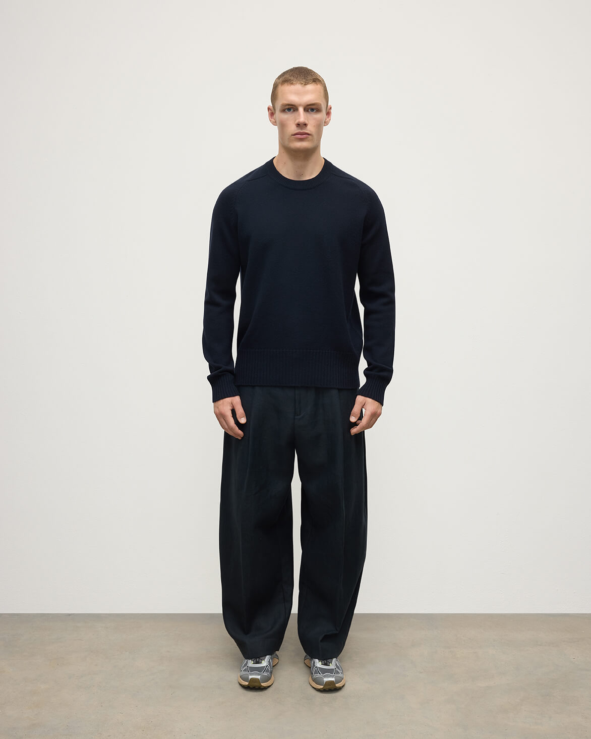 Superfine Merino Relaxed Navy Jumper - 2