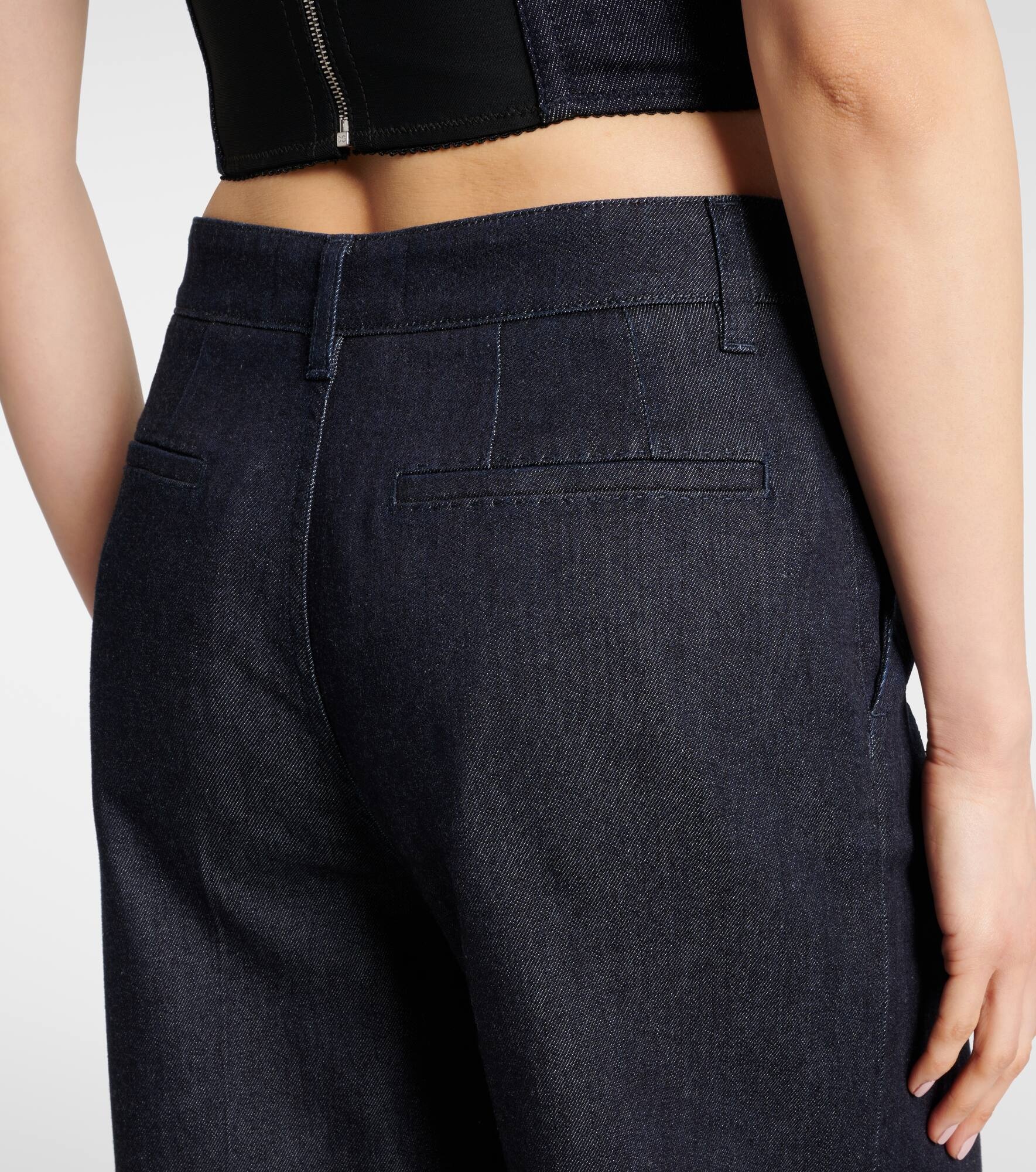 High-rise wide-leg jeans - 6