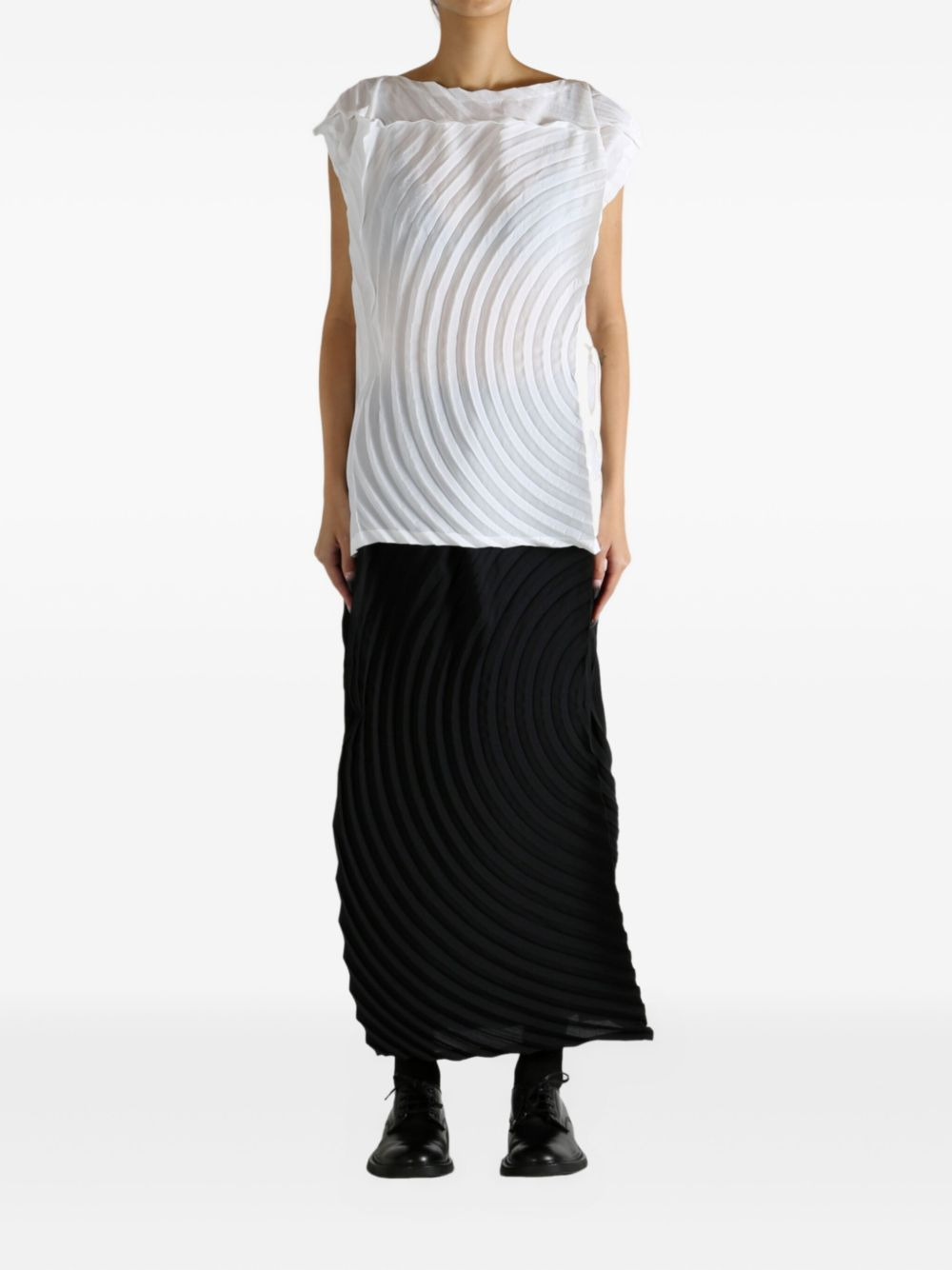 Paper Bag Pleats curved top - 2