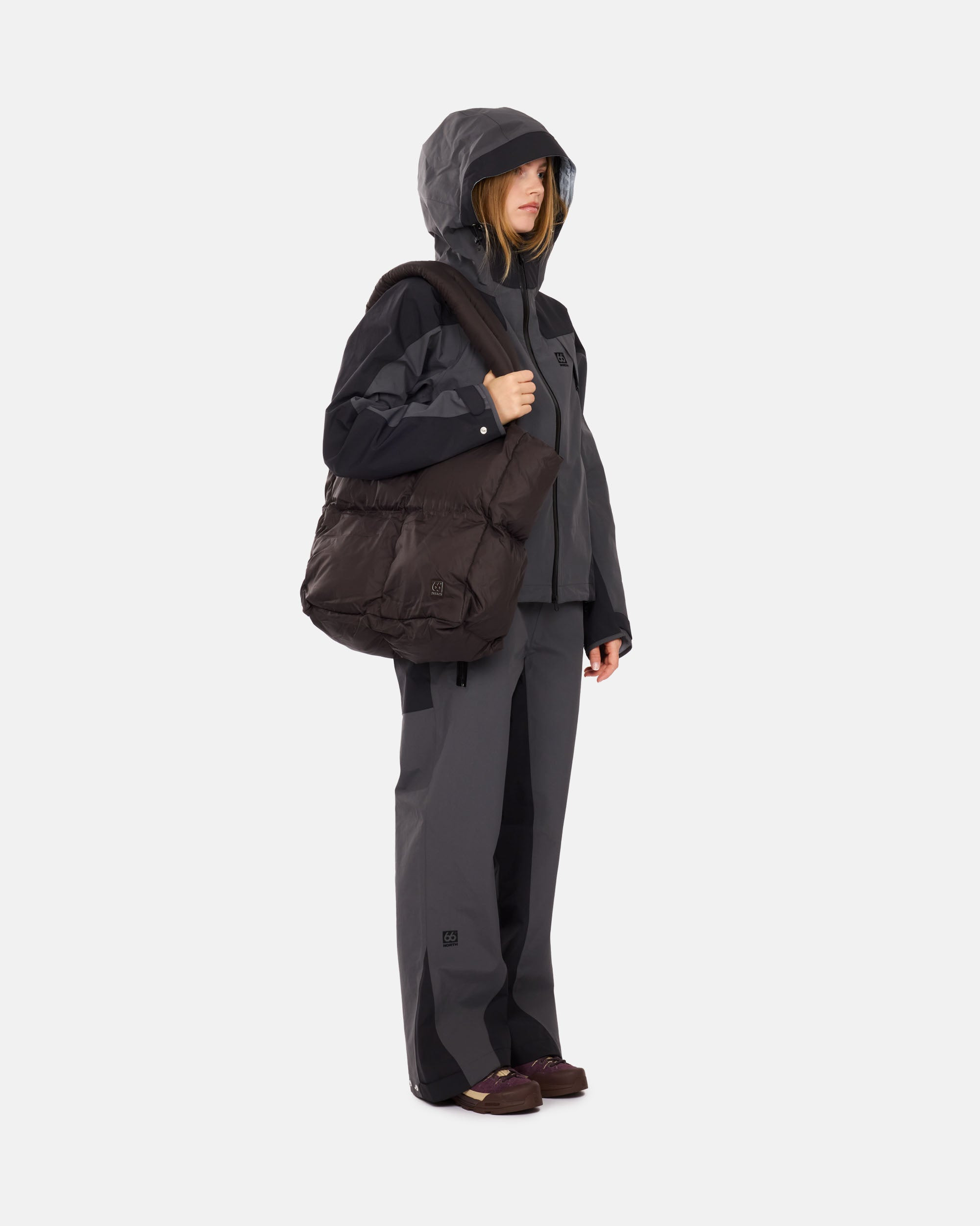Dyngja Shell Jacket - 5