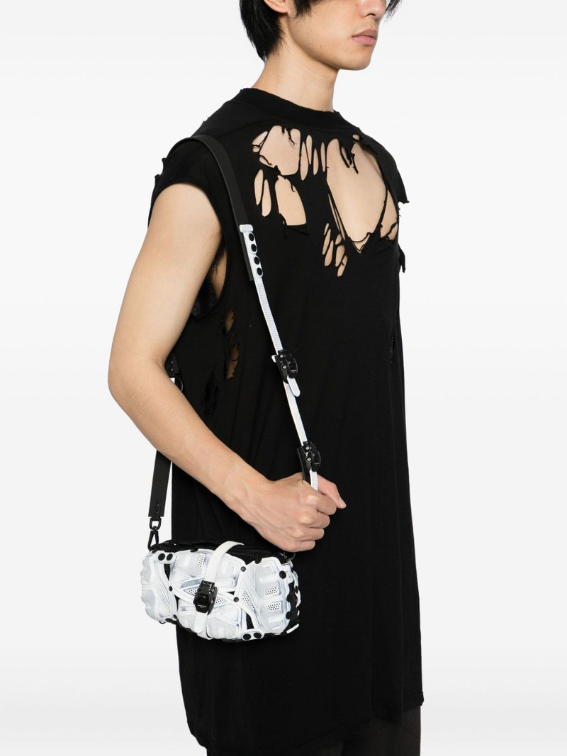 Innerraum distressed bag outlook