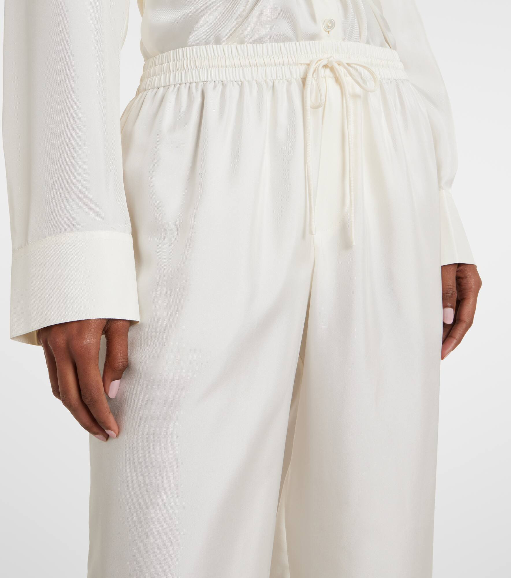 Silk satin wide-leg pants - 4