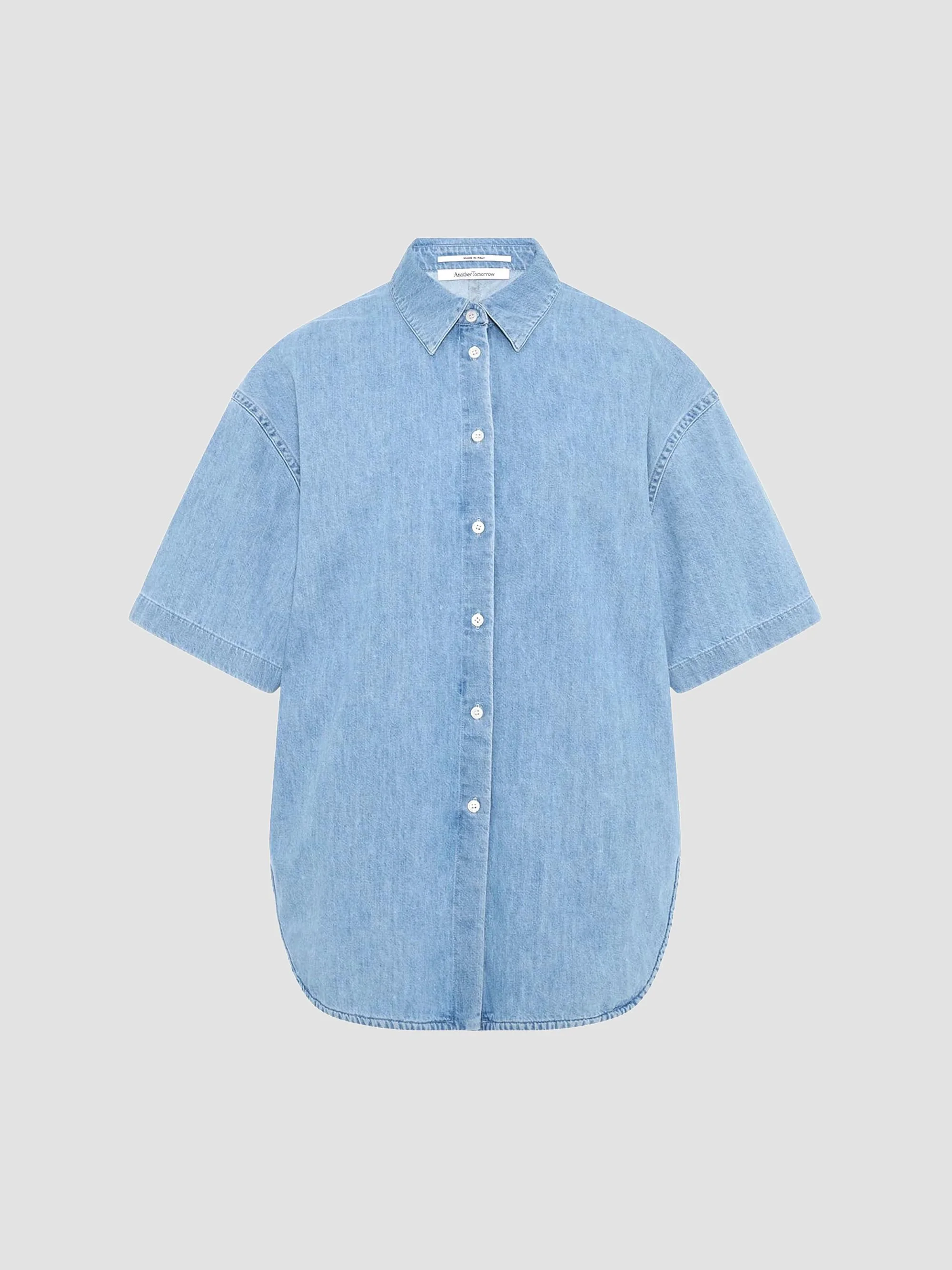 Women's Chambray Short Sleeve Shirt - Light Blue Wash - 1