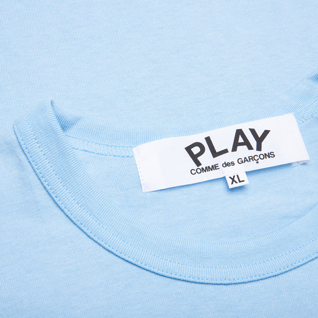 COMME DES GARCONS PLAY PASTELLE RED LOGO T-SHIRT - BLUE - 3