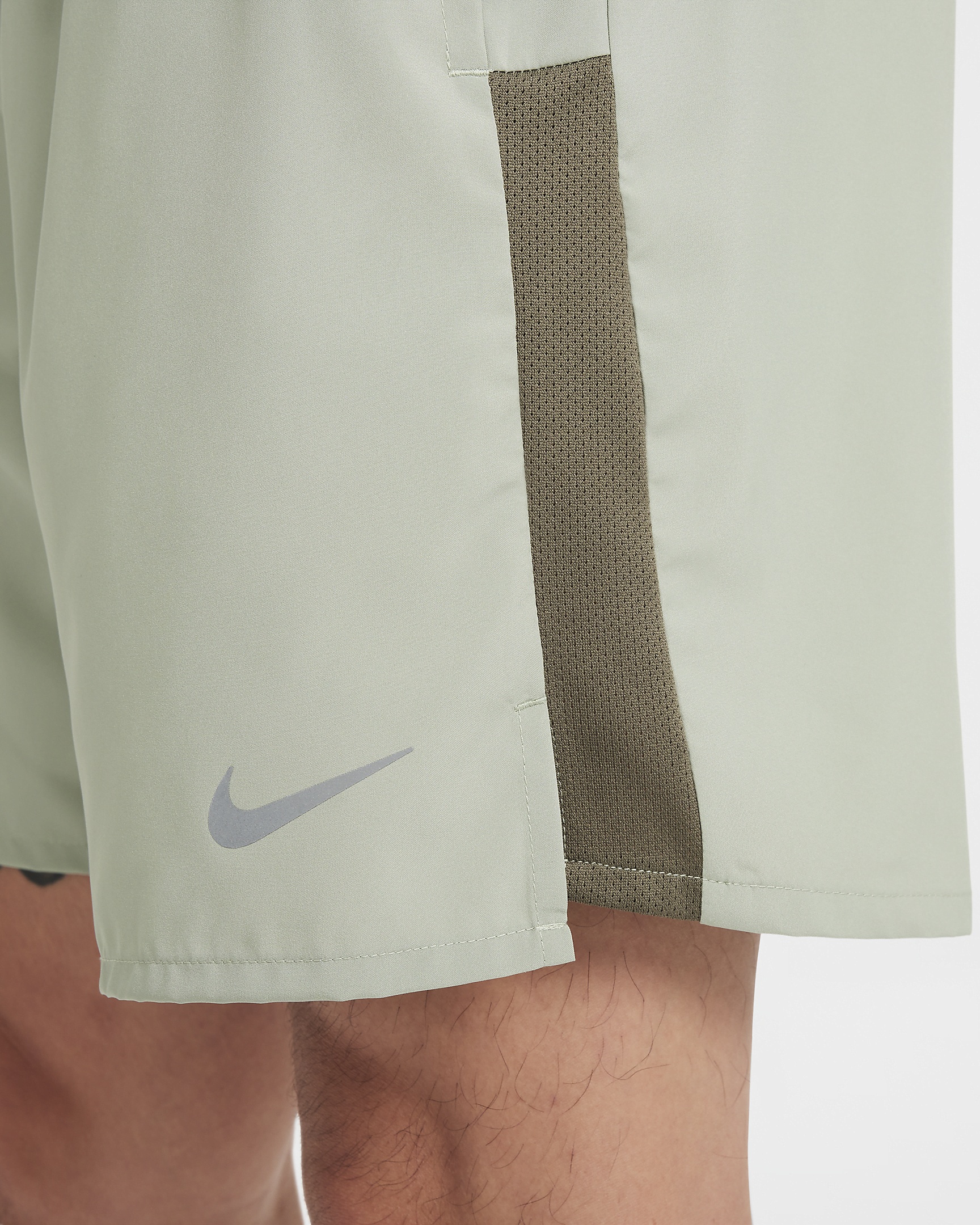 Nike Challenger Men's Dri-FIT 7" Brief-Lined Running Shorts - 7