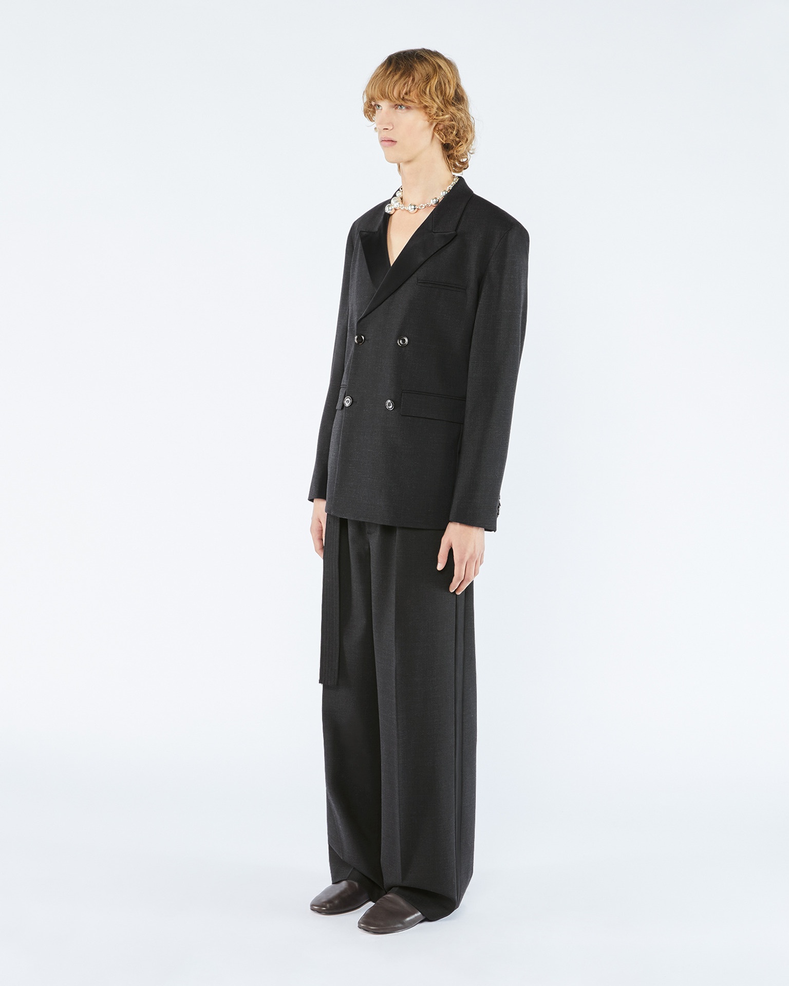 COLLAS - Satin-trimmed suit jacket - Off-black - 3