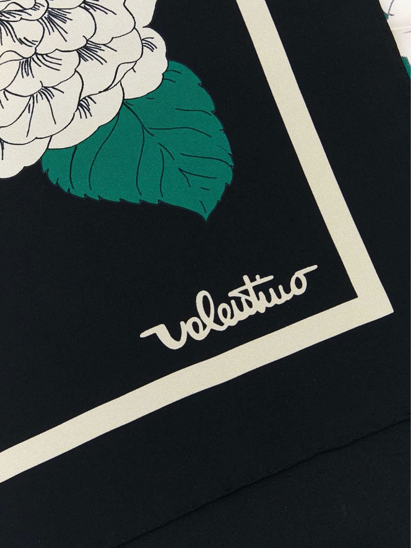 Valentino floral-printed scarf outlook