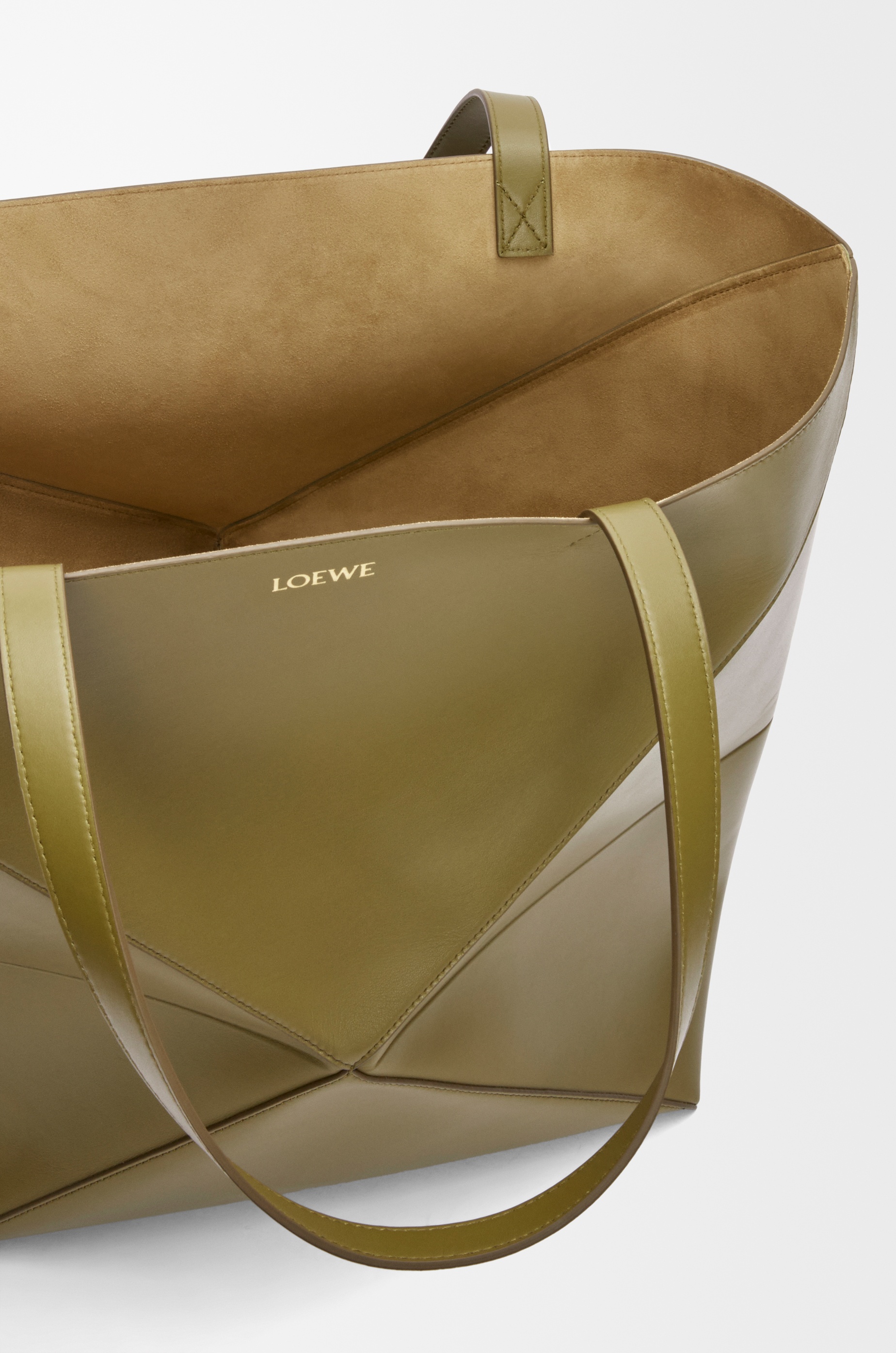 XL Puzzle Fold Tote in shiny calfskin - 9