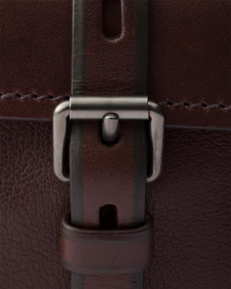 Prada Route medium leather tote bag 6