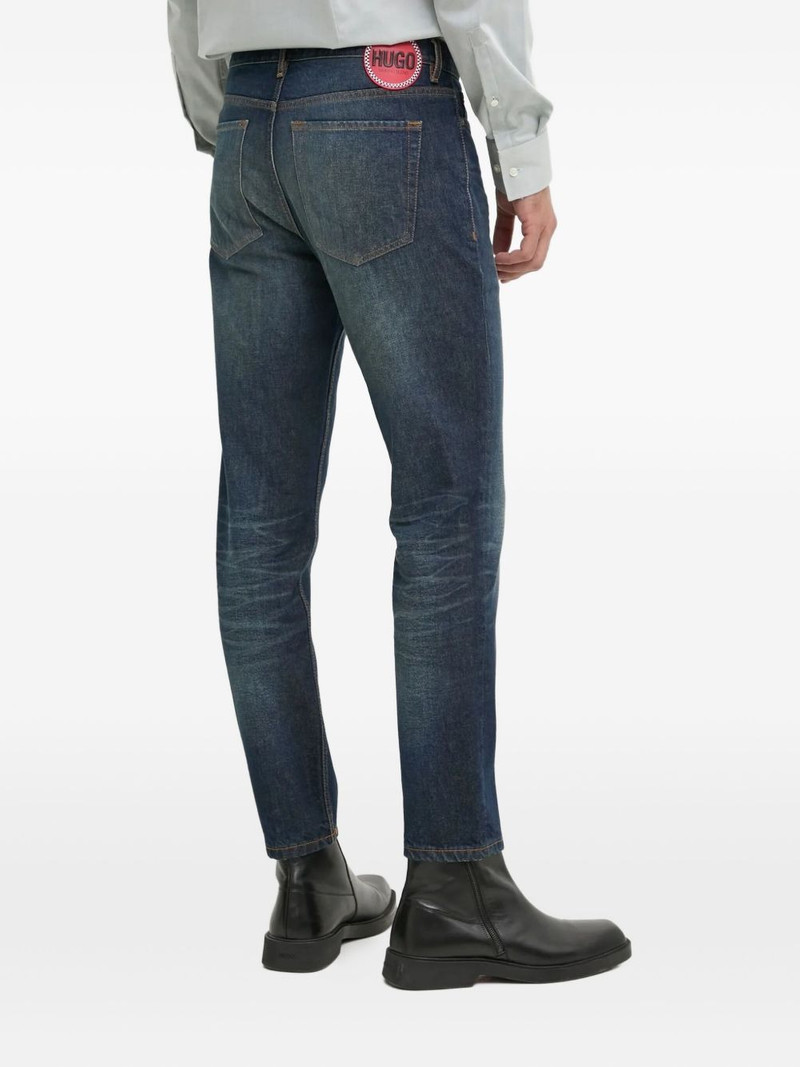 HUGO logo-appliqué jeans outlook