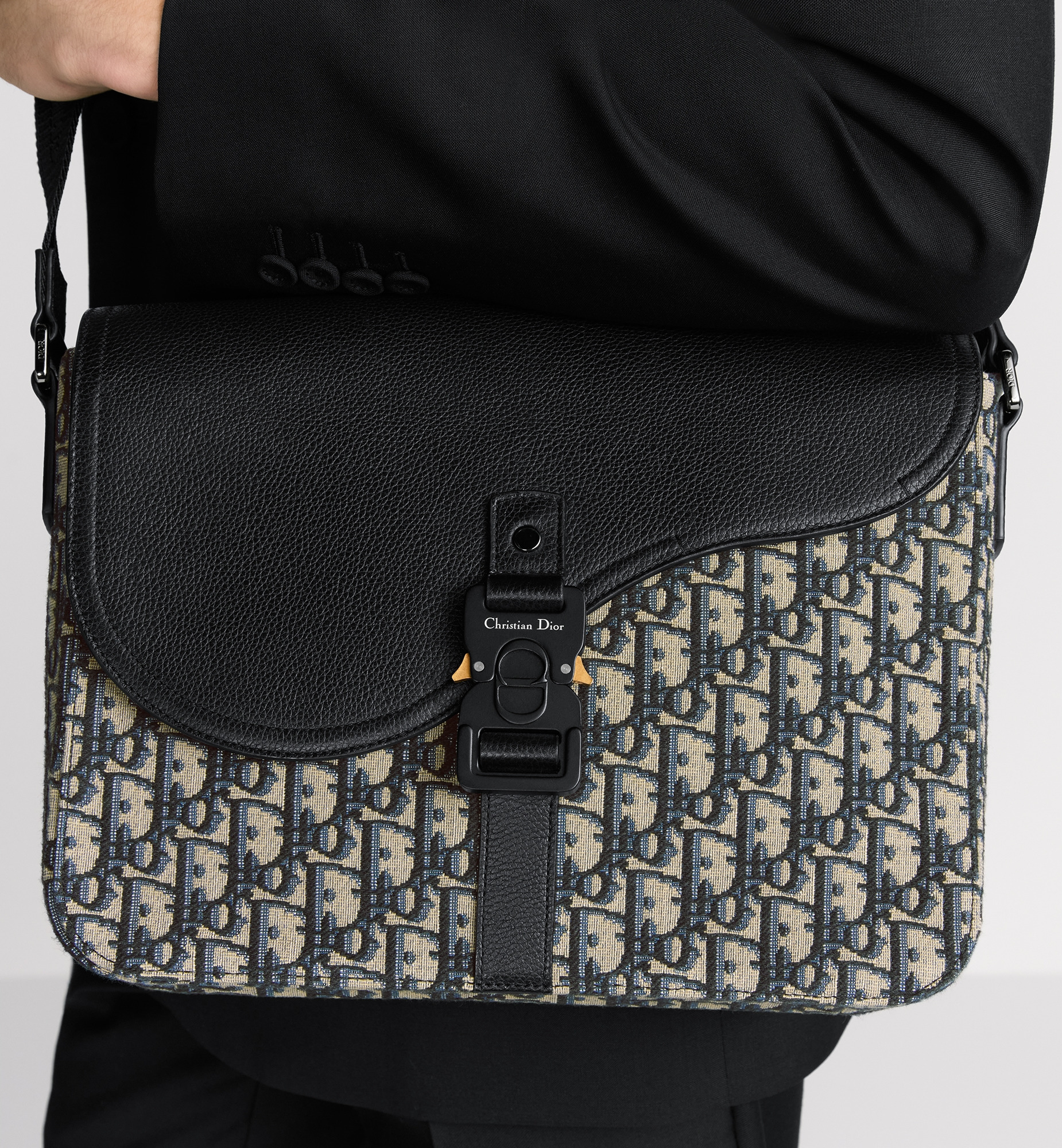 Saddle Messenger Bag - 3