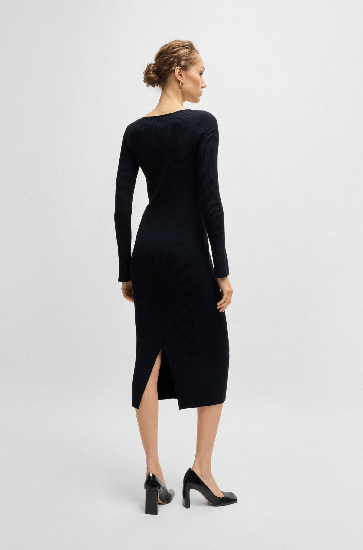 LONG-SLEEVED V-NECK DRESS WITH RIBBED KNIT - 5