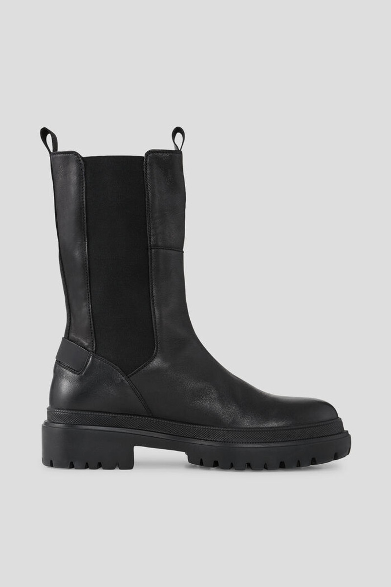 BOGNER Chesa Alpina Chelsea boots in Black outlook