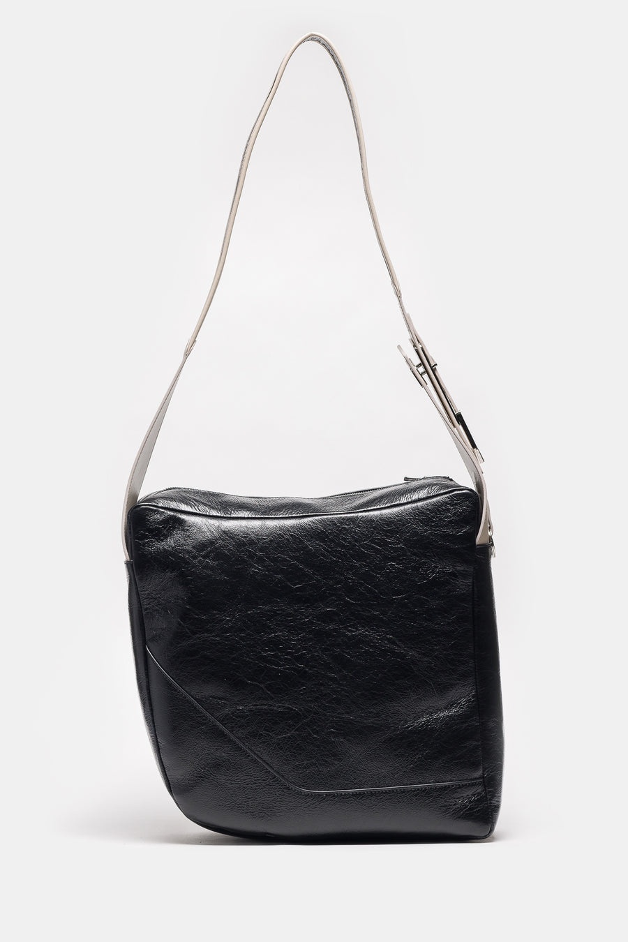 Deultum Leather Bag in Black/Beige - 3