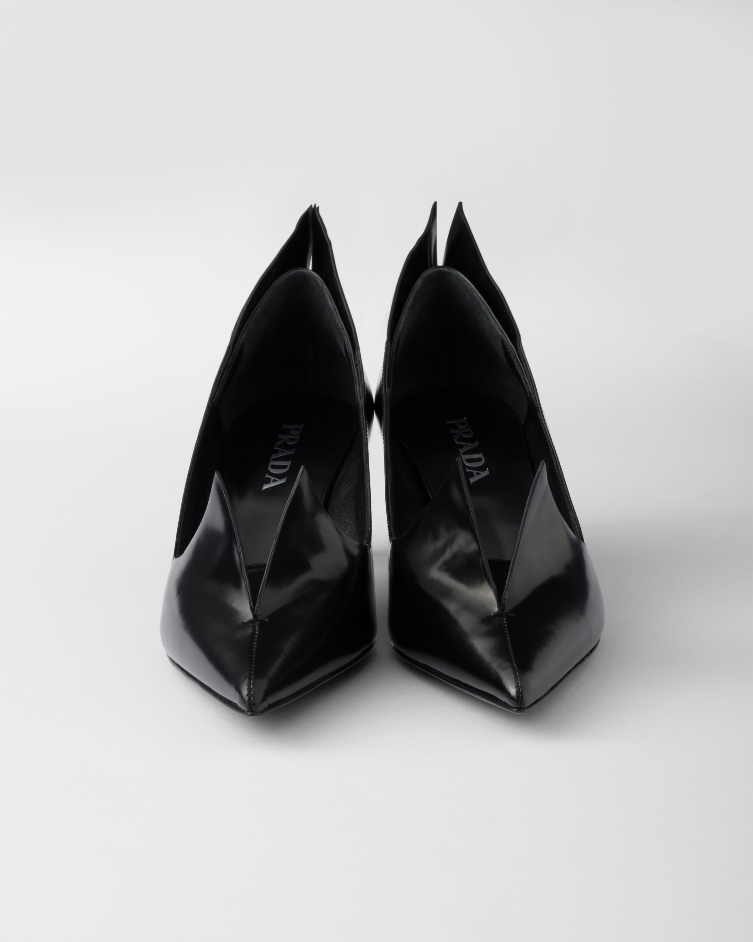 Brushed leather pumps - 5