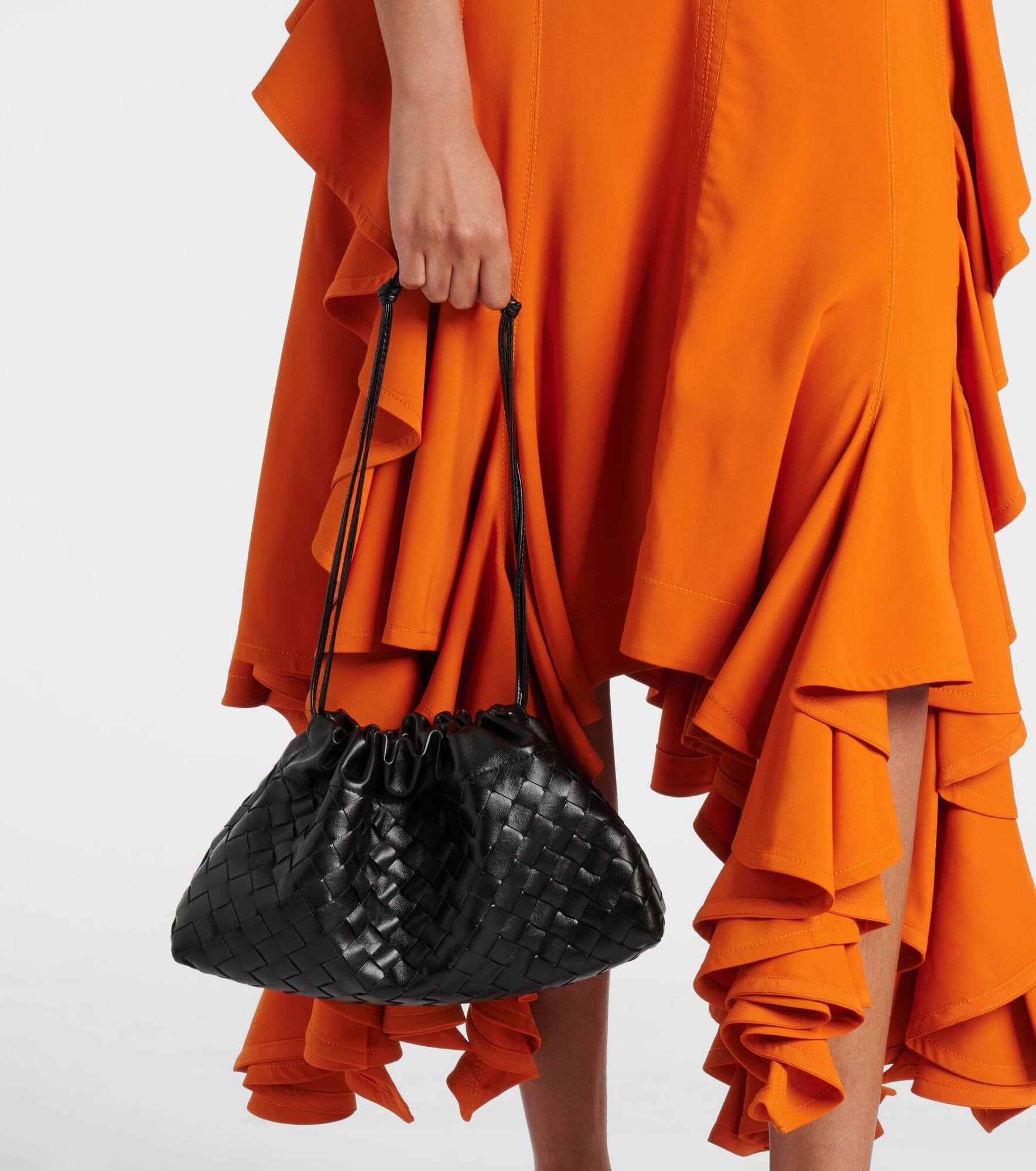 Soirée Medium Intrecciato leather clutch - 7