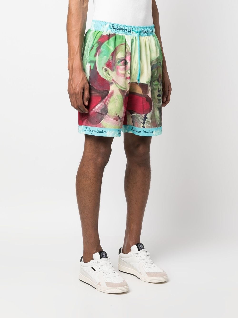illustration-print Bermuda shorts - 3