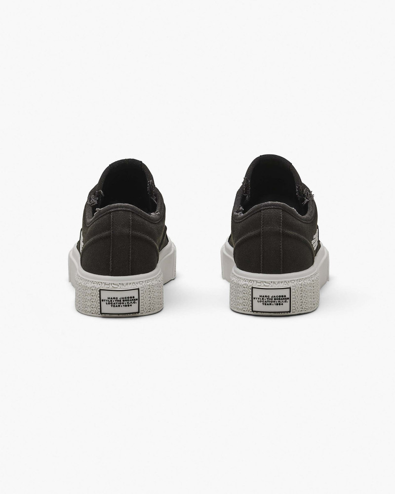 THE SNEAKER 7