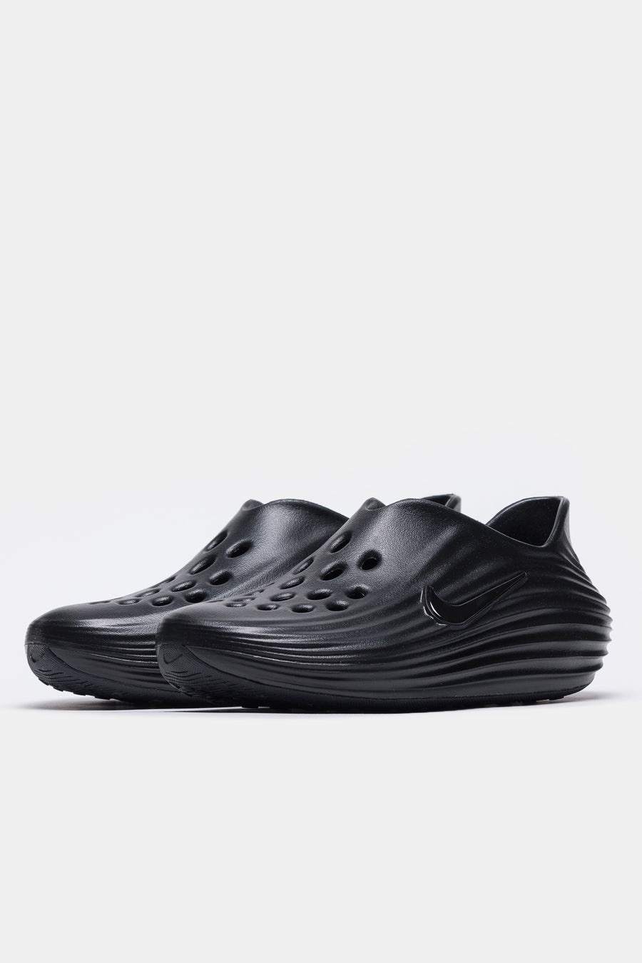 ReactX Rejuven8 Clog in Black/Black - 2