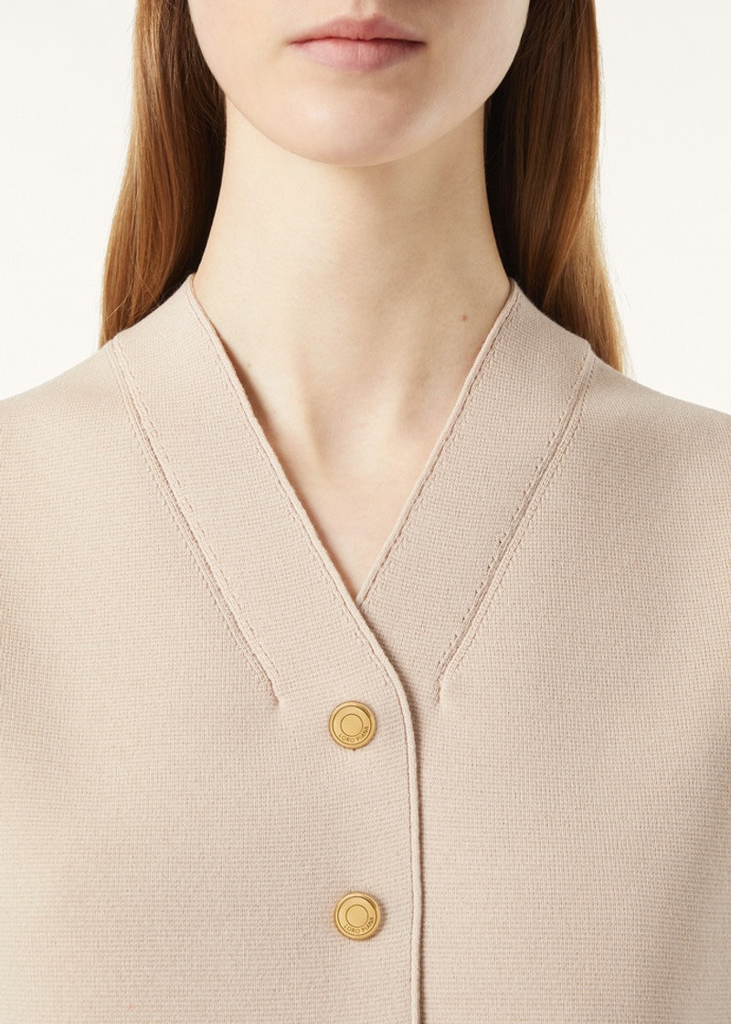 Calla Vest 3