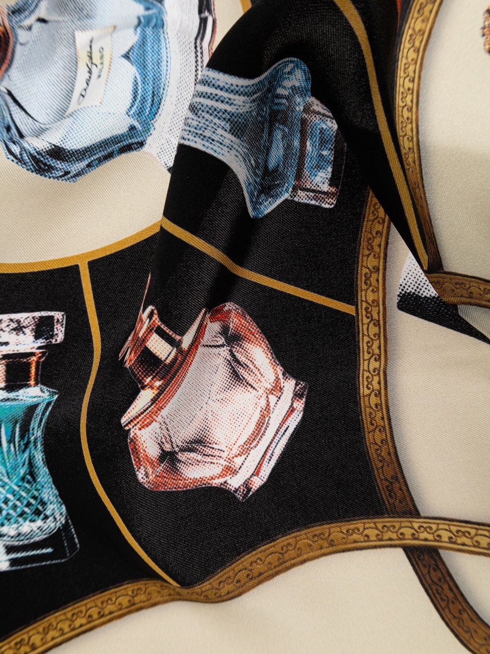 perfume bottle-print scarf - 2
