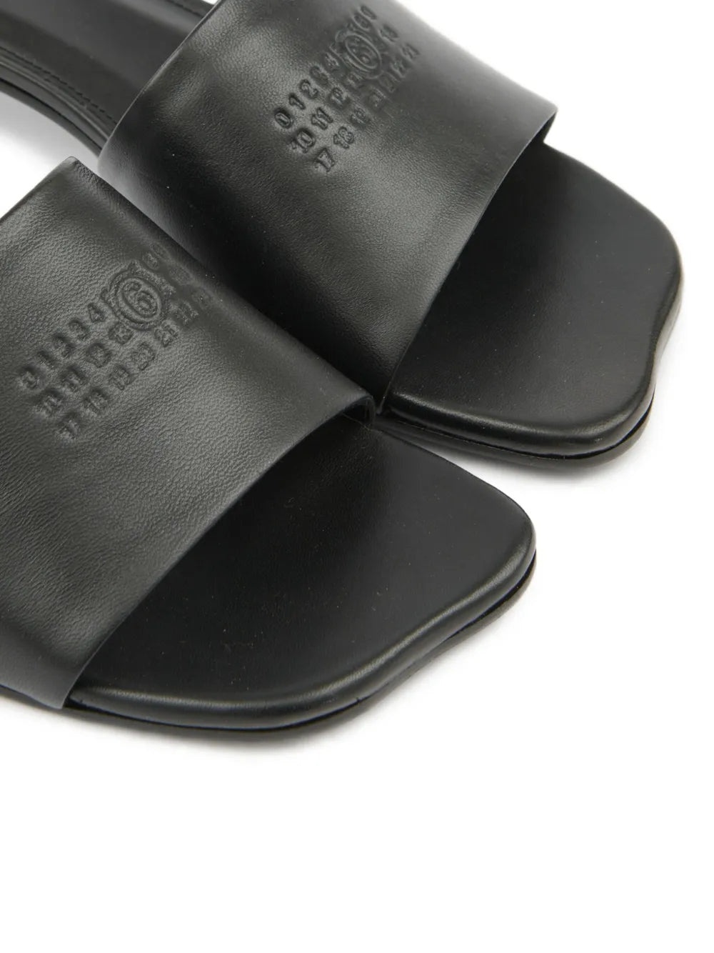 Mules With Numerical Graphics - 5