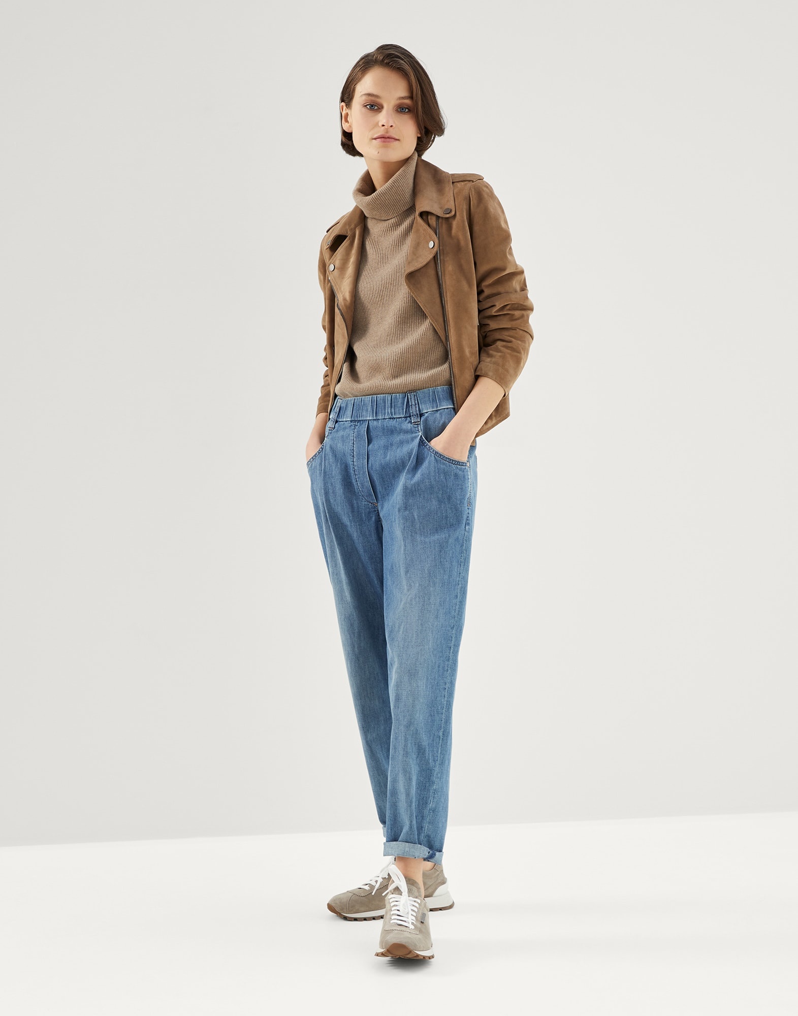 Lightweight denim baggy trousers with shiny tab - 4