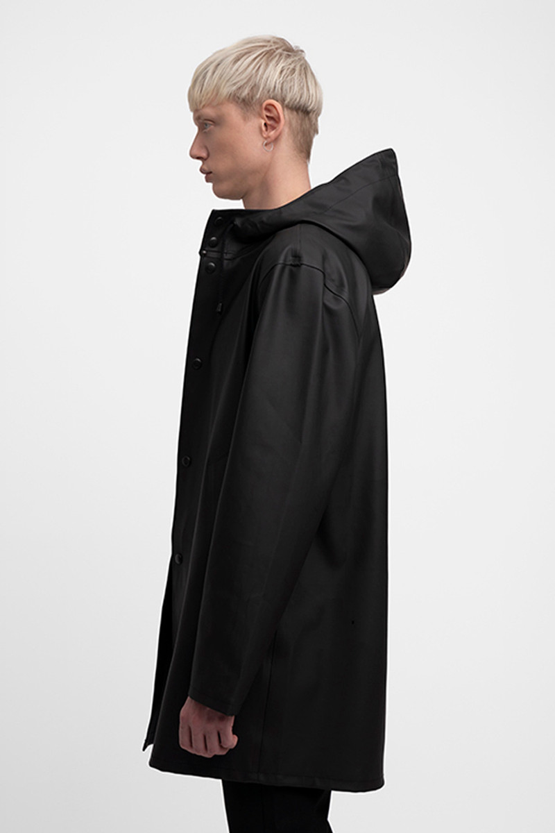 Stutterheim Stockholm Raincoat Black outlook