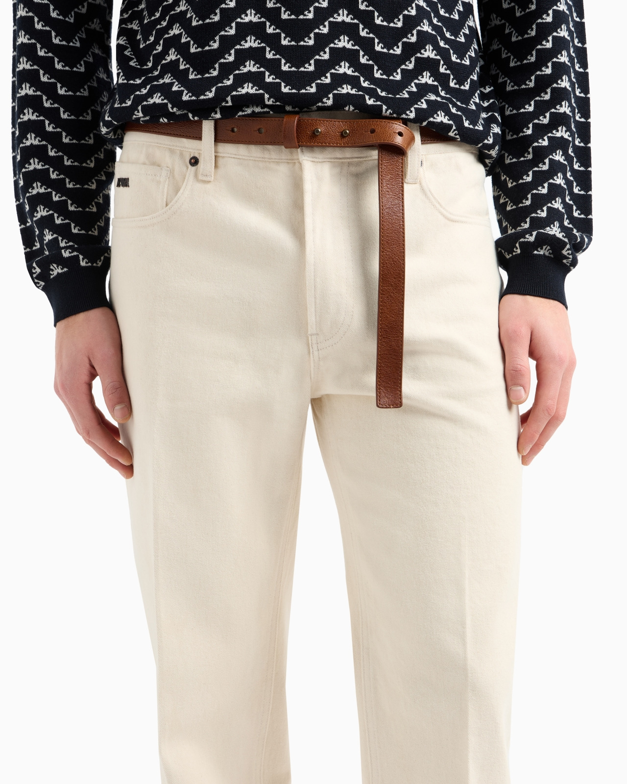 J76 STRAIGHT-FIT, BULL DENIM JEANS - 5